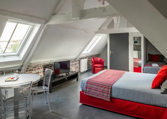 Aparthotel Smart Republique